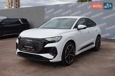 Внедорожник / Кроссовер Audi Q4 Sportback e-tron 2022 в 