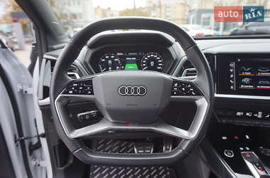 Внедорожник / Кроссовер Audi Q4 Sportback e-tron 2022 в 