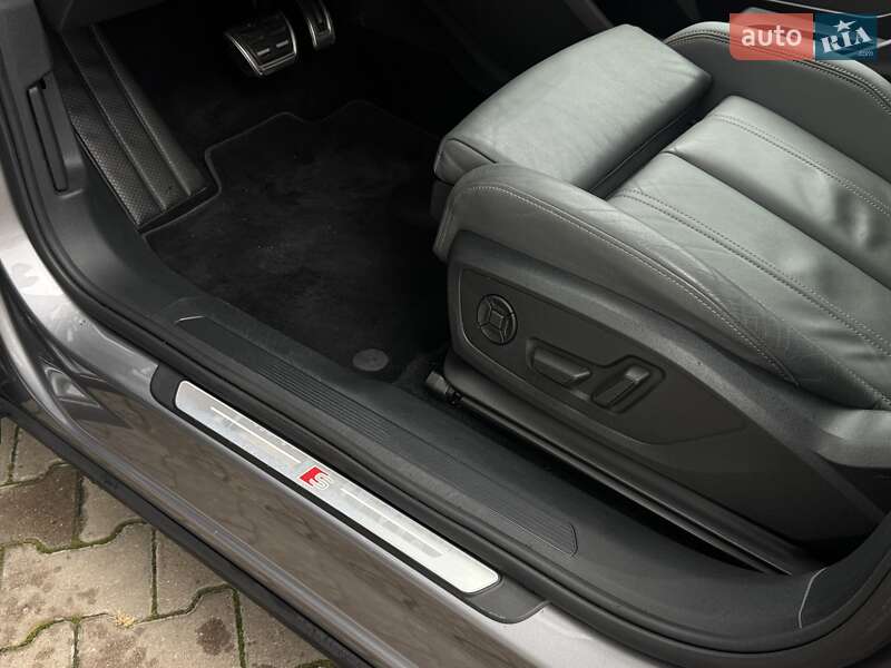 Позашляховик / Кросовер Audi Q4 Sportback e-tron 2022 в Чернівцях фото 11 Позашляховик / Кросовер Audi Q4 Sportback e-tron 2022 в Чернівцях