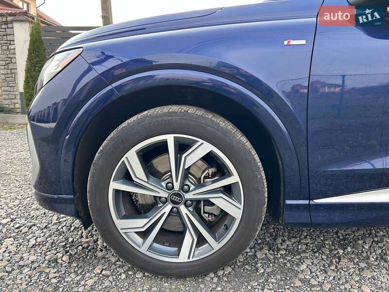 Внедорожник / Кроссовер Audi Q4 Sportback e-tron 2023 в Каменец-Подольском