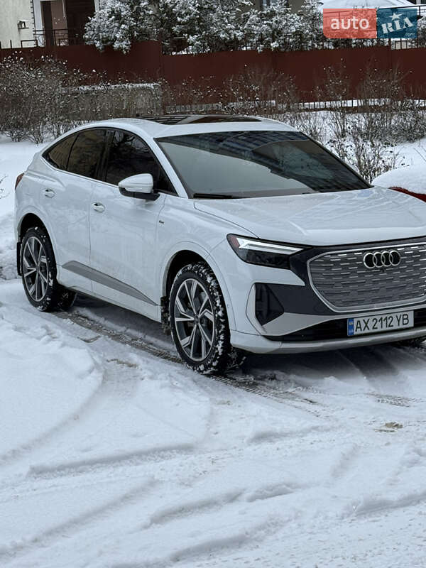 Внедорожник / Кроссовер Audi Q4 Sportback e-tron 2023 в Харькове