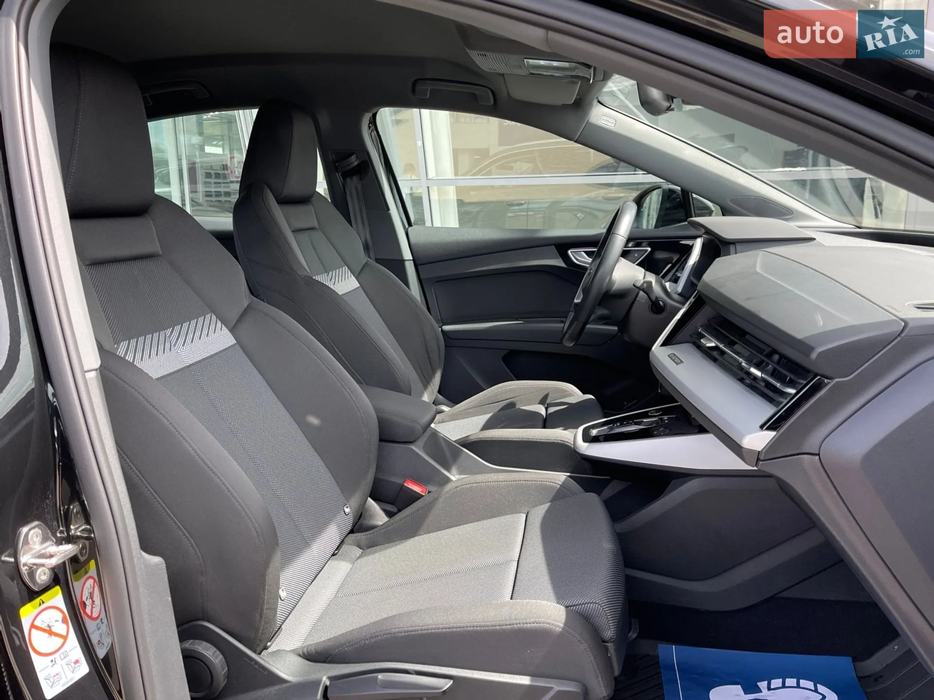 2022 Audi Q4 Sportback e-tron - мініатюра 11
