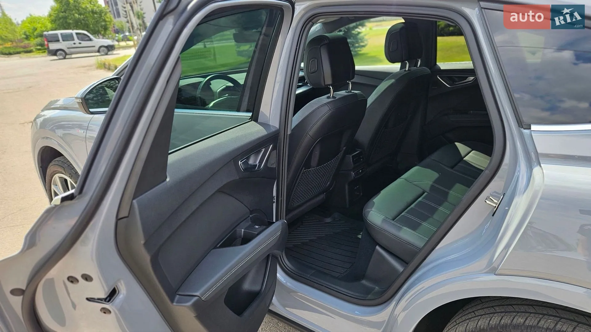 2023 Audi Q4 Sportback e-tron - мініатюра 18