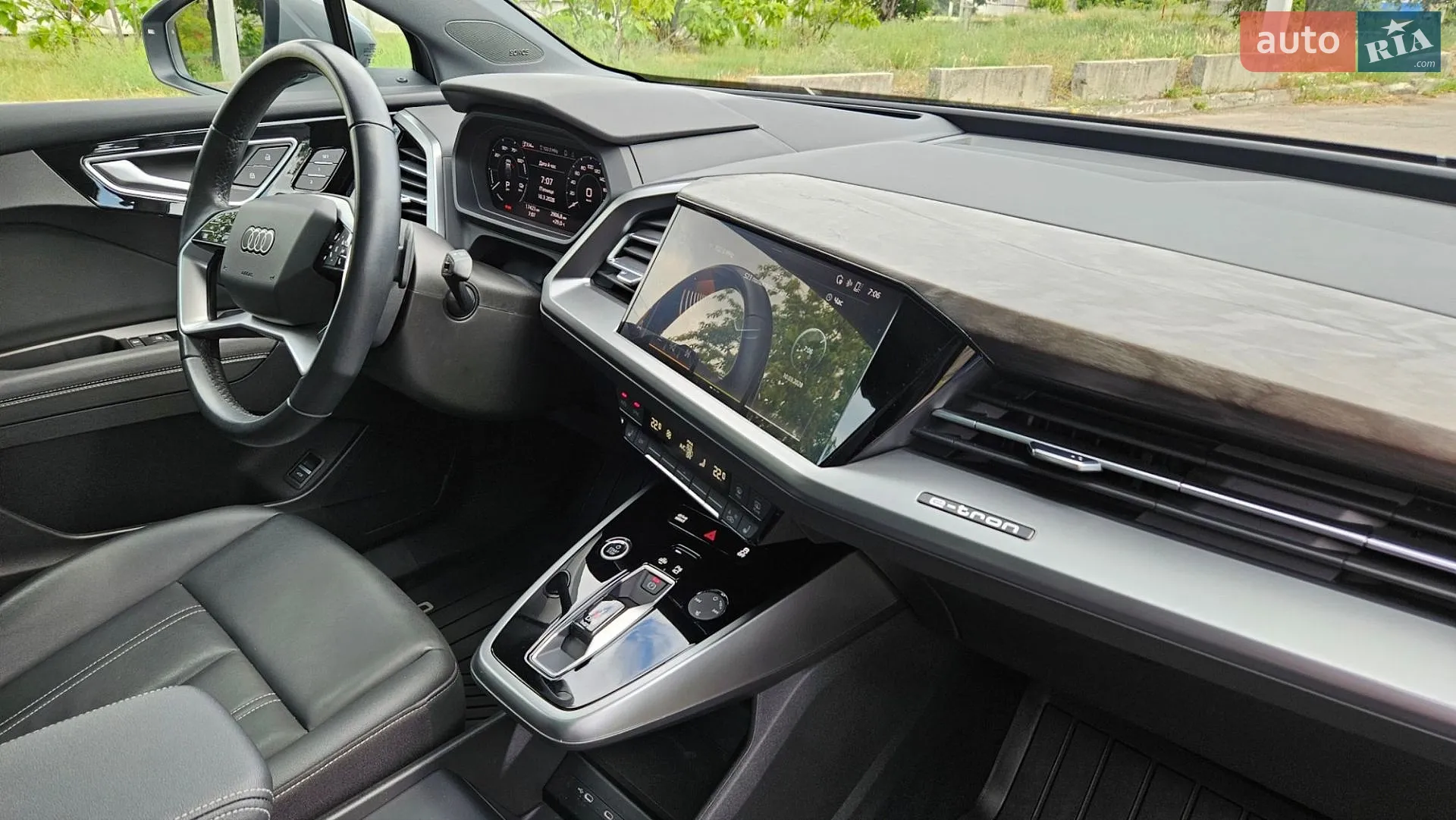 2023 Audi Q4 Sportback e-tron - мініатюра 25