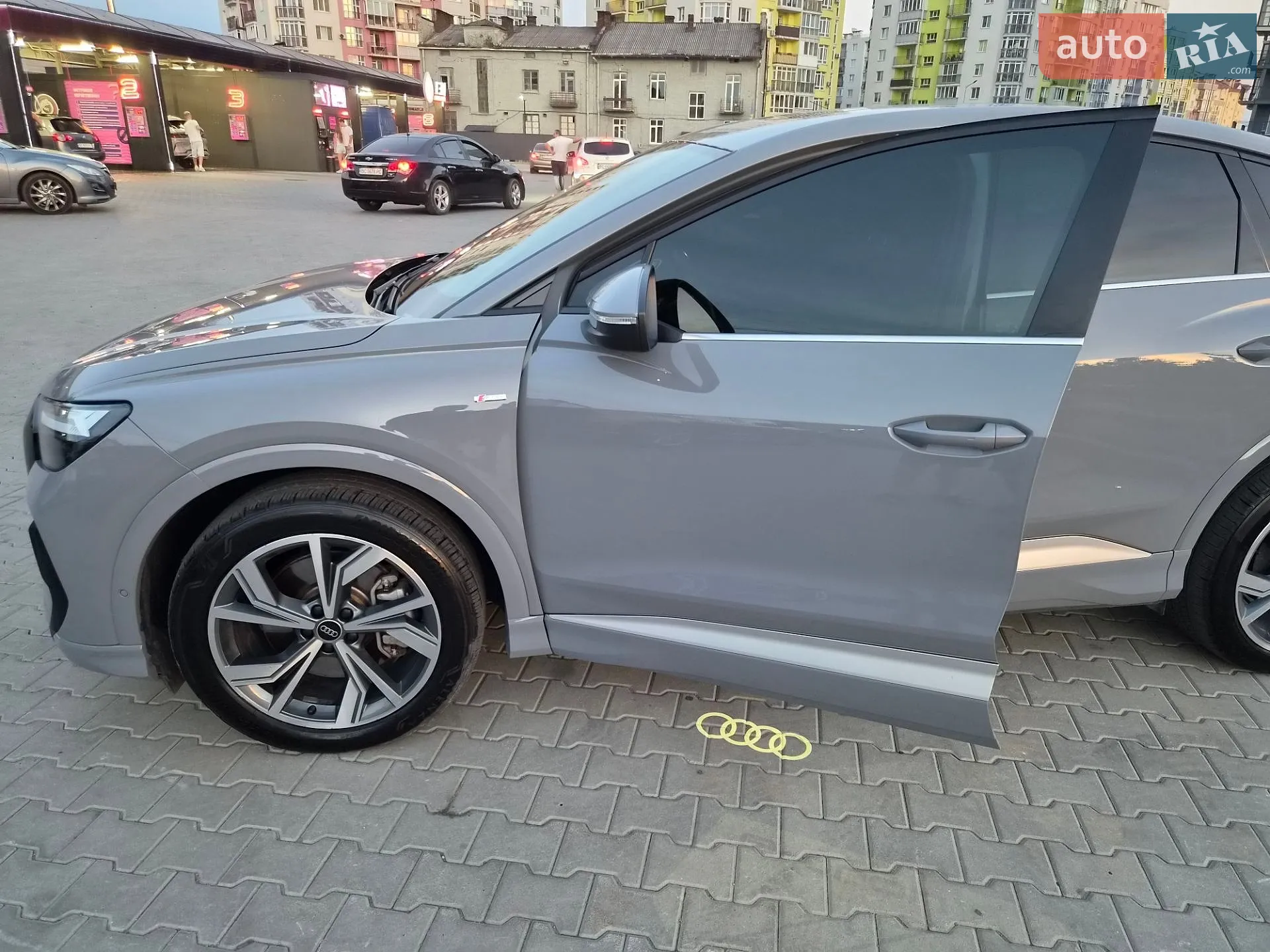 2023 Audi Q4 Sportback e-tron - мініатюра 19