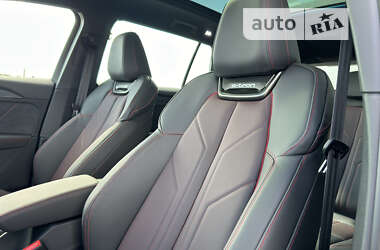 Внедорожник / Кроссовер Audi Q5 e-tron 2024 в 