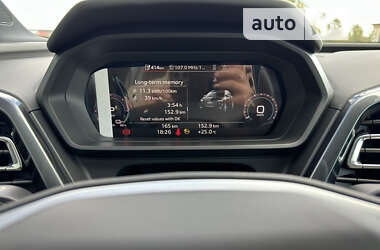 Внедорожник / Кроссовер Audi Q5 e-tron 2024 в 