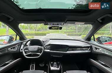 Внедорожник / Кроссовер Audi Q5 e-tron 2022 в 