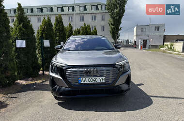 Внедорожник / Кроссовер Audi Q5 e-tron 2023 в 