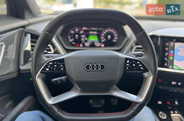 Внедорожник / Кроссовер Audi Q5 e-tron 2023 в 