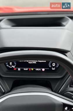 Внедорожник / Кроссовер Audi Q5 e-tron 2022 в 