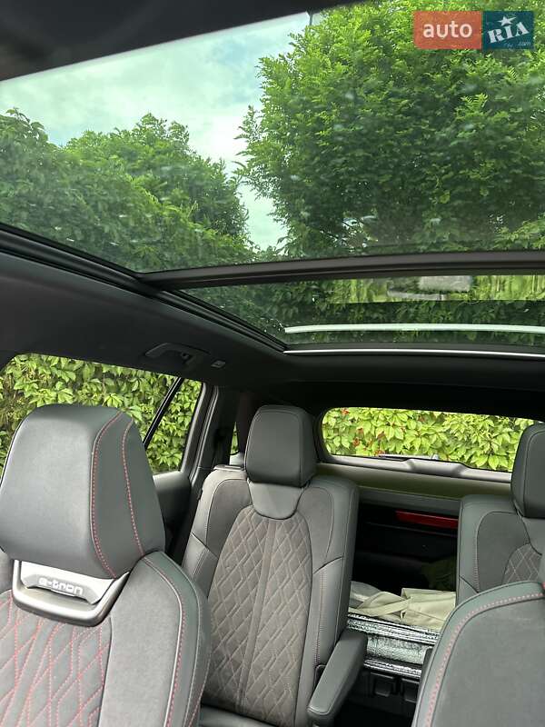 Внедорожник / Кроссовер Audi Q5 e-tron 2022 в Киеве фото 21 Внедорожник / Кроссовер Audi Q5 e-tron 2022 в Киеве