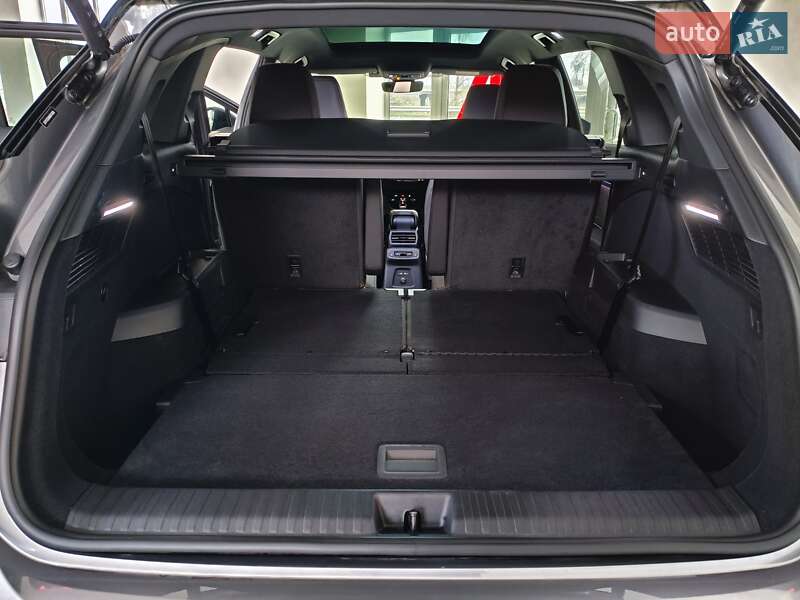 Внедорожник / Кроссовер Audi Q5 e-tron 2022 в Харькове фото 12 Внедорожник / Кроссовер Audi Q5 e-tron 2022 в Харькове