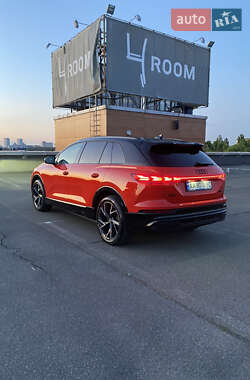 Позашляховик / Кросовер Audi Q5 e-tron 2022 в Києві