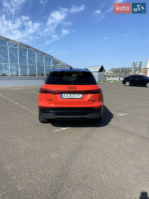 Внедорожник / Кроссовер Audi Q5 e-tron 2022 в Киеве фото 3 Внедорожник / Кроссовер Audi Q5 e-tron 2022 в Киеве