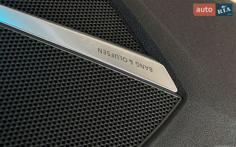 Внедорожник / Кроссовер Audi Q5 e-tron 2022 в Львове