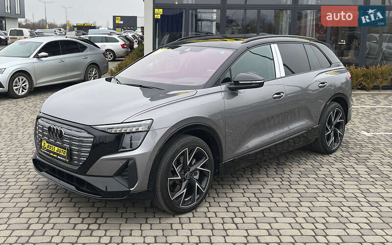 Внедорожник / Кроссовер Audi Q5 e-tron 2022 в Мукачево