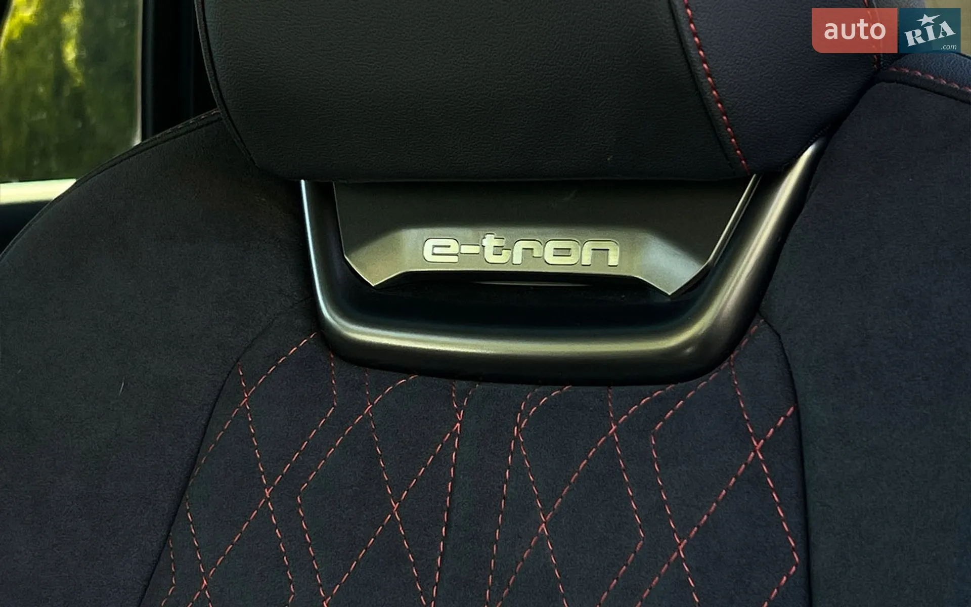 2022 Audi Q5 - мініатюра 11