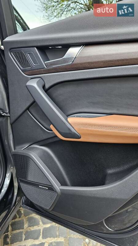 Внедорожник / Кроссовер Audi Q5 Sportback 2022 в Львове