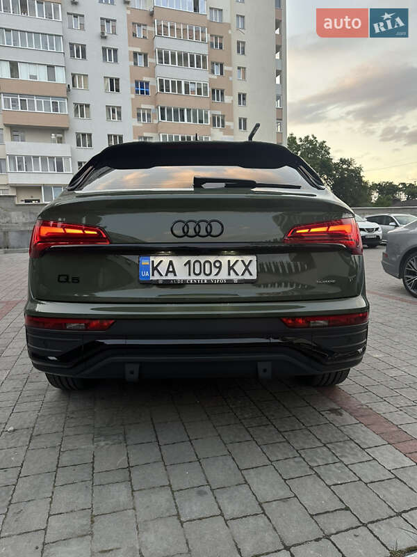 Внедорожник / Кроссовер Audi Q5 Sportback 2023 в Львове