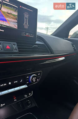 Внедорожник / Кроссовер Audi Q5 Sportback 2023 в 