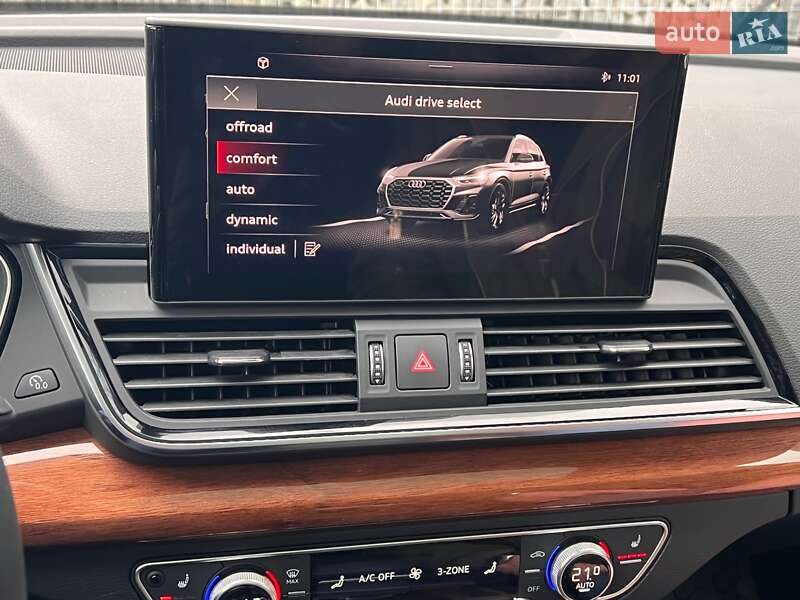 Внедорожник / Кроссовер Audi Q5 Sportback 2023 в Киеве