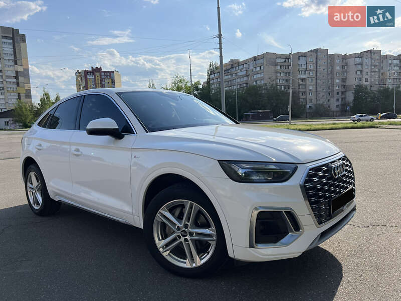 Audi Q5 Sportback 2021