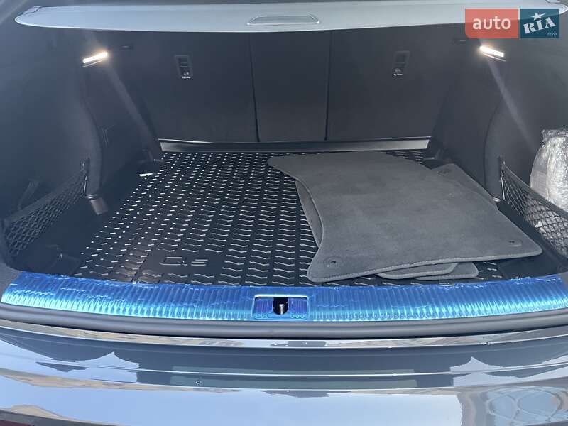 Внедорожник / Кроссовер Audi Q5 Sportback 2022 в Киеве
