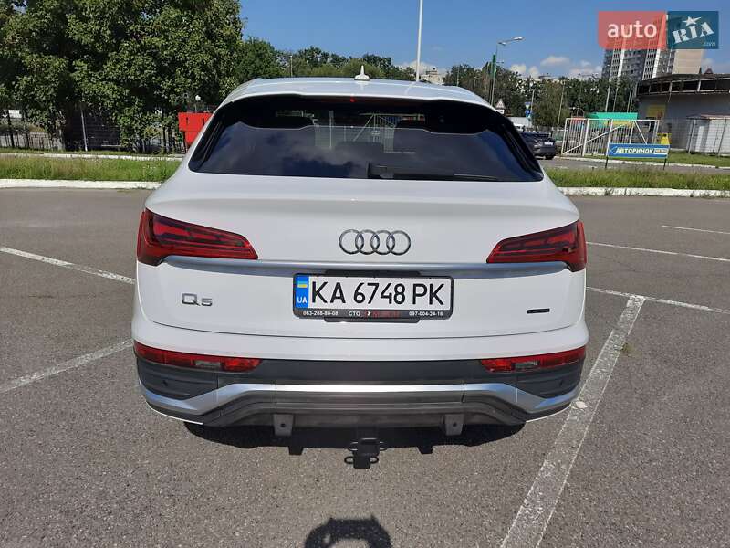Внедорожник / Кроссовер Audi Q5 Sportback 2021 в Киеве