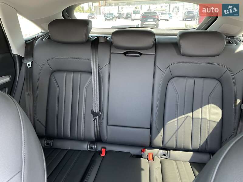 Позашляховик / Кросовер Audi Q5 Sportback 2022 в Києві