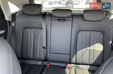 Внедорожник / Кроссовер Audi Q5 Sportback 2022 в 