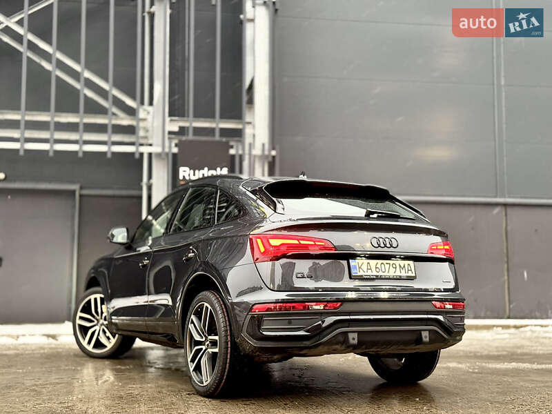 Внедорожник / Кроссовер Audi Q5 Sportback 2023 в Киеве