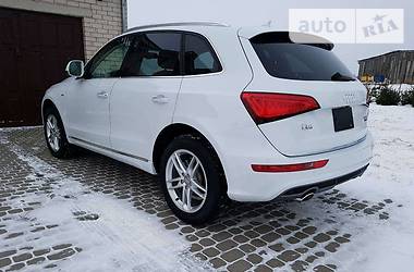 Внедорожник / Кроссовер Audi Q5 2015 в Львове