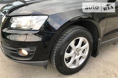 Внедорожник / Кроссовер Audi Q5 2011 в Тернополе