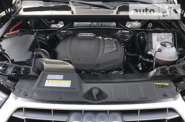 Внедорожник / Кроссовер Audi Q5 2017 в Днепре