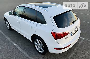 Внедорожник / Кроссовер Audi Q5 2012 в Киеве