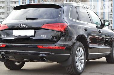 Позашляховик / Кросовер Audi Q5 2013 в 