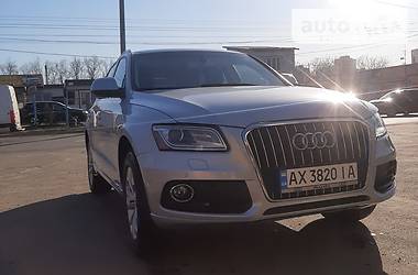 Позашляховик / Кросовер Audi Q5 2013 в 