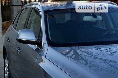 Позашляховик / Кросовер Audi Q5 2010 в 