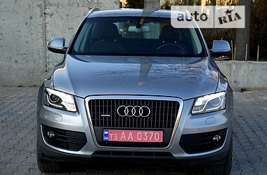 Позашляховик / Кросовер Audi Q5 2010 в 