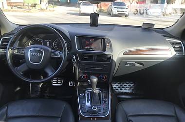 Позашляховик / Кросовер Audi Q5 2011 в 