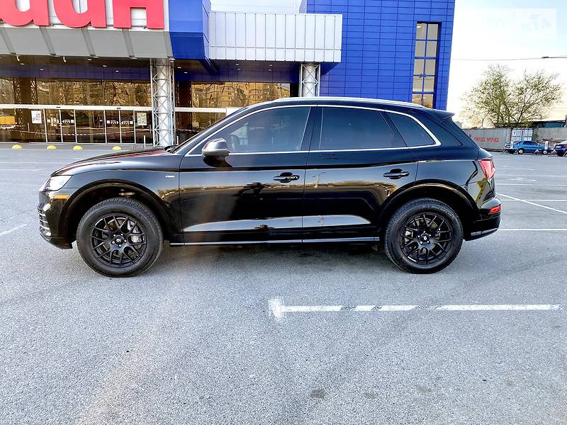 Позашляховик / Кросовер Audi Q5 2018 в Дніпрі