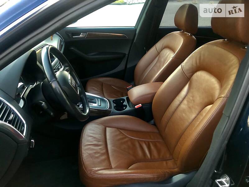 Позашляховик / Кросовер Audi Q5 2011 в Луцьку фото 19 Позашляховик / Кросовер Audi Q5 2011 в Луцьку