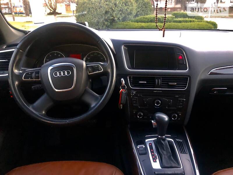 Позашляховик / Кросовер Audi Q5 2011 в Луцьку фото 30 Позашляховик / Кросовер Audi Q5 2011 в Луцьку