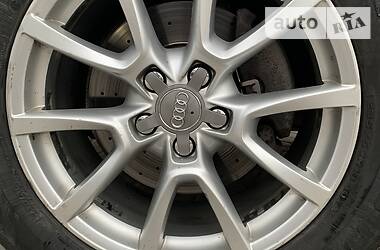 Позашляховик / Кросовер Audi Q5 2010 в 
