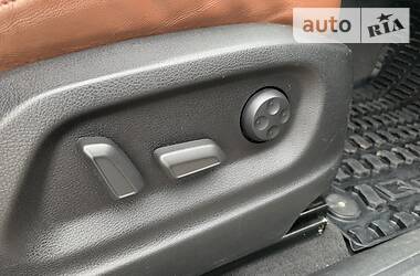 Позашляховик / Кросовер Audi Q5 2010 в 