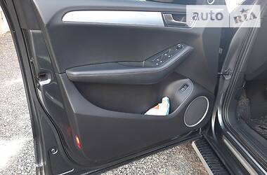 Позашляховик / Кросовер Audi Q5 2010 в 