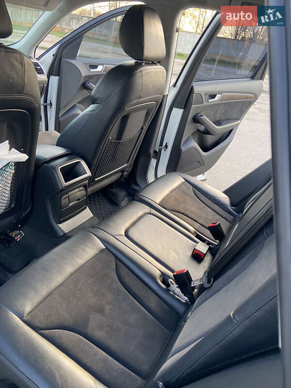 Внедорожник / Кроссовер Audi Q5 2012 в Сумах