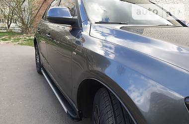 Позашляховик / Кросовер Audi Q5 2010 в 