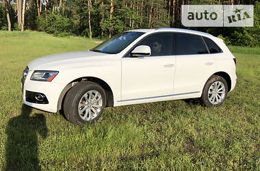 Позашляховик / Кросовер Audi Q5 2015 в Шостці